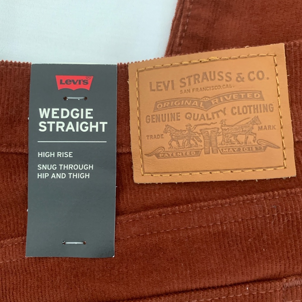 NWT Levi's Wedgie Straight Corduroy Pants Rust Orange 28x26 - Picture 6 of 14
